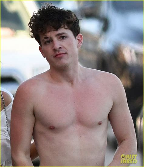Apr 21, 2022. AceShowbiz - Charlie Puth has sent the Internet into a frenzy after sharing a couple of risky photos on social media. The "Light Switch" hitmaker flaunted his massive bulge while ...